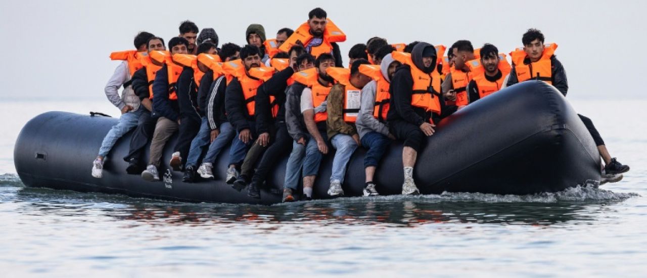 La France fixe une nouvelle doctrine d'intervention en mer contre les traversées clandestines vers l'Angleterre