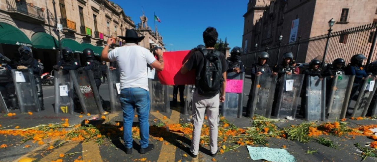 Le Mexique intensifie sa lutte contre les cartels après le meurtre d'un maire antinarcos