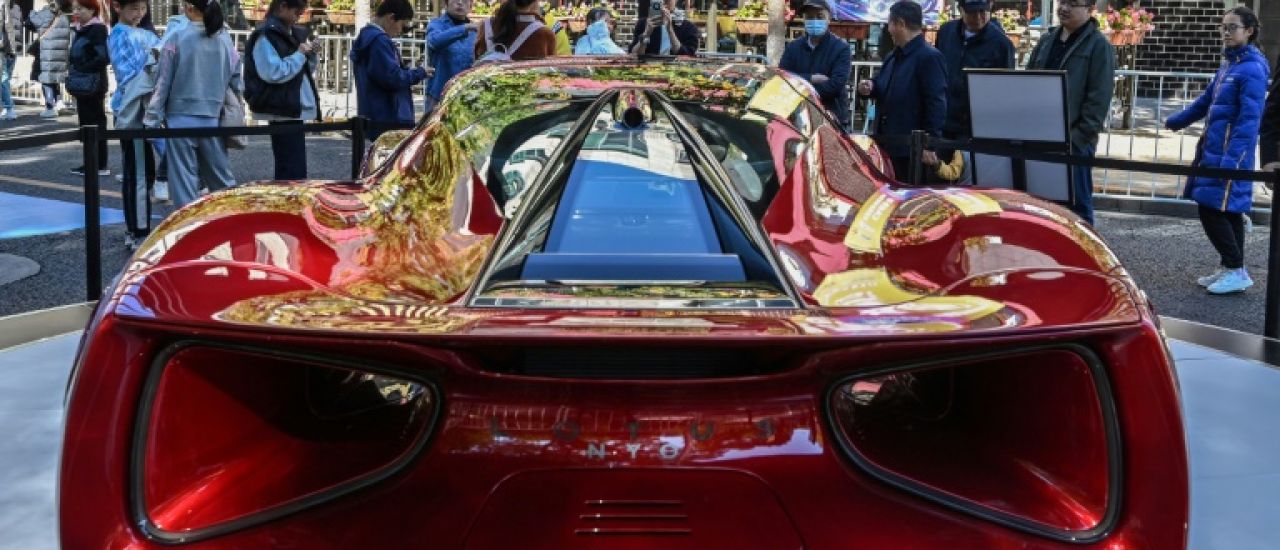 Automobile: Lotus taille dans ses effectifs, mettant en avant les droits de douane
