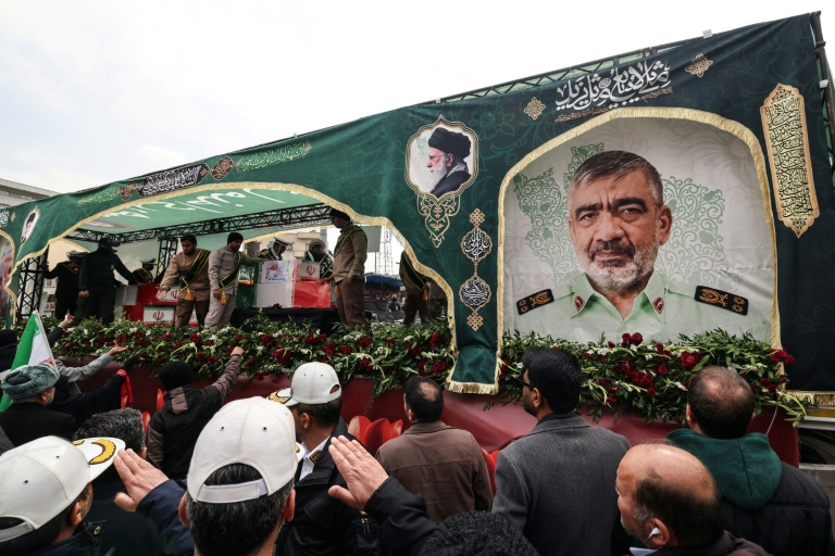 Photo réalisée avec l’agrément du ministère de la Culture et de l’Orientation islamique des funérailles de hauts responsables tués lors des frappes israélo-américaines, à Téhéran, le 11 mars 2026