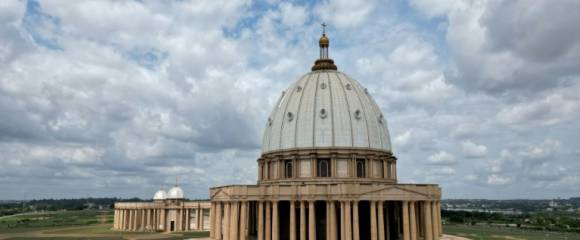 La basilique de Yamoussoukro, le 7 octobre 2025 La basilique de Yamoussoukro, le 7 octobre 2025
