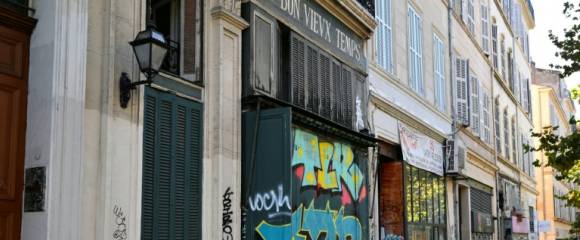 Des boutiques fermées dans le centre-ville de Marseille, le 22 octobre 2025 Des boutiques fermées dans le centre-ville de Marseille, le 22 octobre 2025