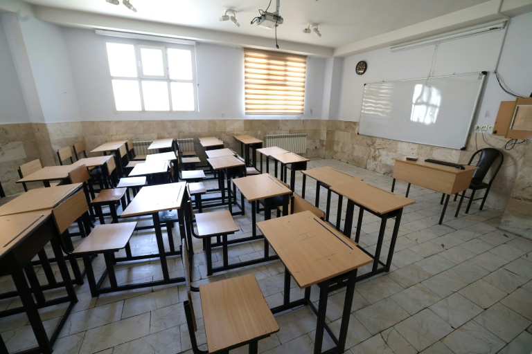 Une salle de cours vide à Téhéran, le 11 mai 2026 en Iran