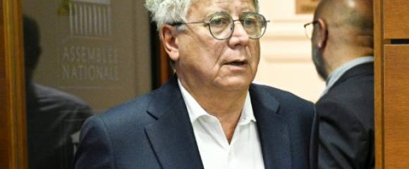Le président de la commission des Finances, Eric Coquerel (LFI), arrive pour assister à une séance de la commission chargée d'examiner le projet de loi de finances pour 2026, à l'Assemblée nationale à Paris, le 20 octobre 2025 Le président de la commission des Finances, Eric Coquerel (LFI), arrive pour assister à une séance de la commission chargée d'examiner le projet de loi de finances pour 2026, à l'Assemblée nationale à Paris, le 20 octobre 2025