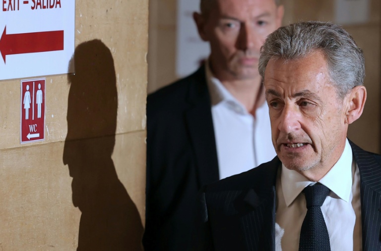 Nicolas Sarkozy arrive au palais de justice de Paris le 7 avril 2026
