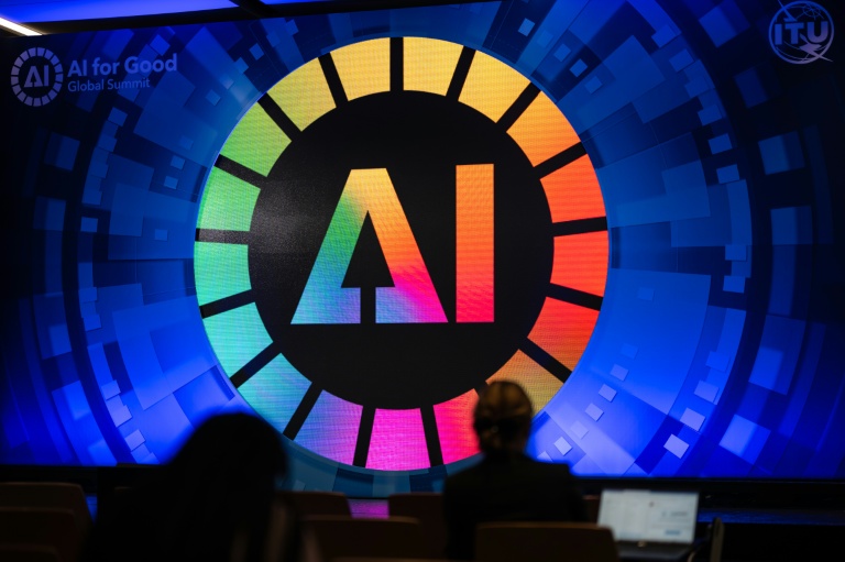 Les acteurs humanitaires cherchent à exploiter le potentiel de l'intelligence artificielle pour optimiser leurs opérations