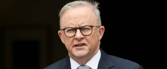 Le Premier ministre australien Anthony Albanese s'exprime lors d'une conférence de presse à Canberra, le 6 octobre 2025 Le Premier ministre australien Anthony Albanese s'exprime lors d'une conférence de presse à Canberra, le 6 octobre 2025