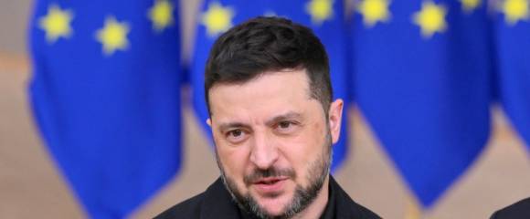 Le président ukrainien Volodymyr Zelensky fait une déclaration à la presse à son arrivée au sommet des dirigeants de l'Union européenne à Bruxelles, le 23 octobre 2025 Le président ukrainien Volodymyr Zelensky fait une déclaration à la presse à son arrivée au sommet des dirigeants de l'Union européenne à Bruxelles, le 23 octobre 2025