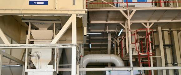Dans l'usine de chocolat des frères Diakaté, à Divo, en Côte d'Ivoire, en octobre 2025 Dans l'usine de chocolat des frères Diakaté, à Divo, en Côte d'Ivoire, en octobre 2025