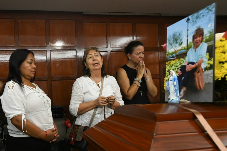 Des funérailles à Cali, en Colombie le 14 août 2026, après le séisme qui a frappé le pays