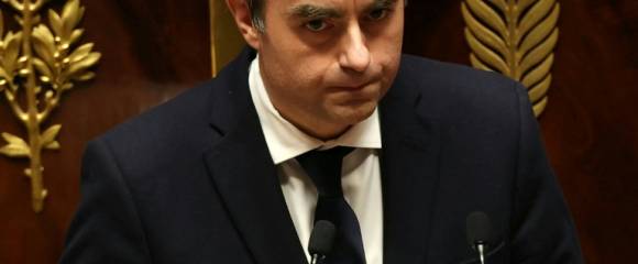 Le Premier ministre Sébastien Lecornu vient de prononcer son discours de politique générale devant l'Assemblée nationale à Paris, le 14 octobre 2025 Le Premier ministre Sébastien Lecornu vient de prononcer son discours de politique générale devant l'Assemblée nationale à Paris, le 14 octobre 2025