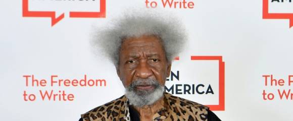 L'écrivain nigérian Wole Soyinka lors du gala littéraire Pen America, le 5 octobre 2021 à New York L'écrivain nigérian Wole Soyinka lors du gala littéraire Pen America, le 5 octobre 2021 à New York