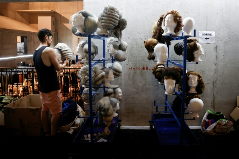 La vente de costumes de l'opéra Bastille à Paris le 29 mai 2026