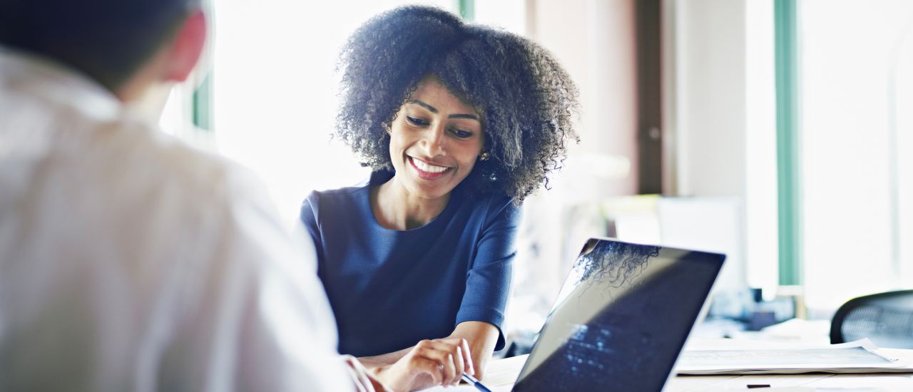 Secrétaire vs assistante de direction : quelles différences ?